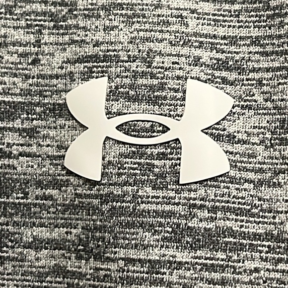 Under Armour Men’s Heathered Gray 1/4 zip Pullover Size L - Picture 3 of 9